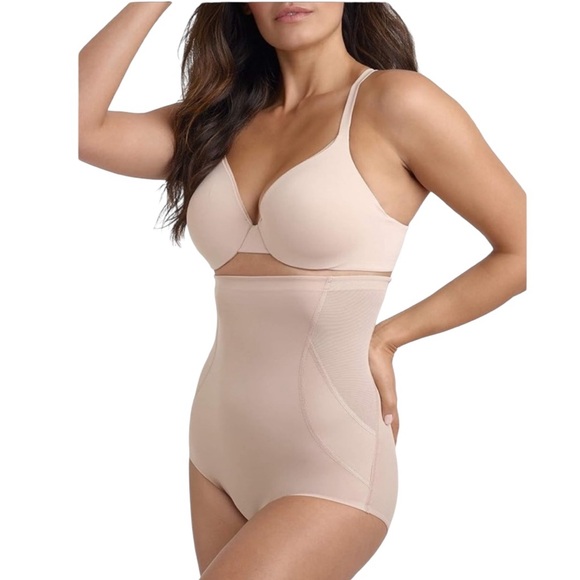 NWT Miraclesuit Hi Waist‎ Brief in Natural Size Medium Slimming Control Top - Picture 1 of 7